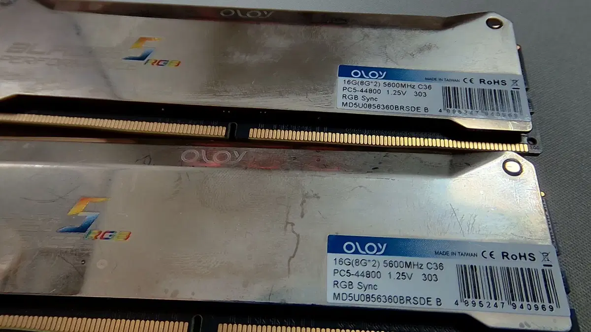 oloy 16G(8*2) ddr5 5600MHz C36 램